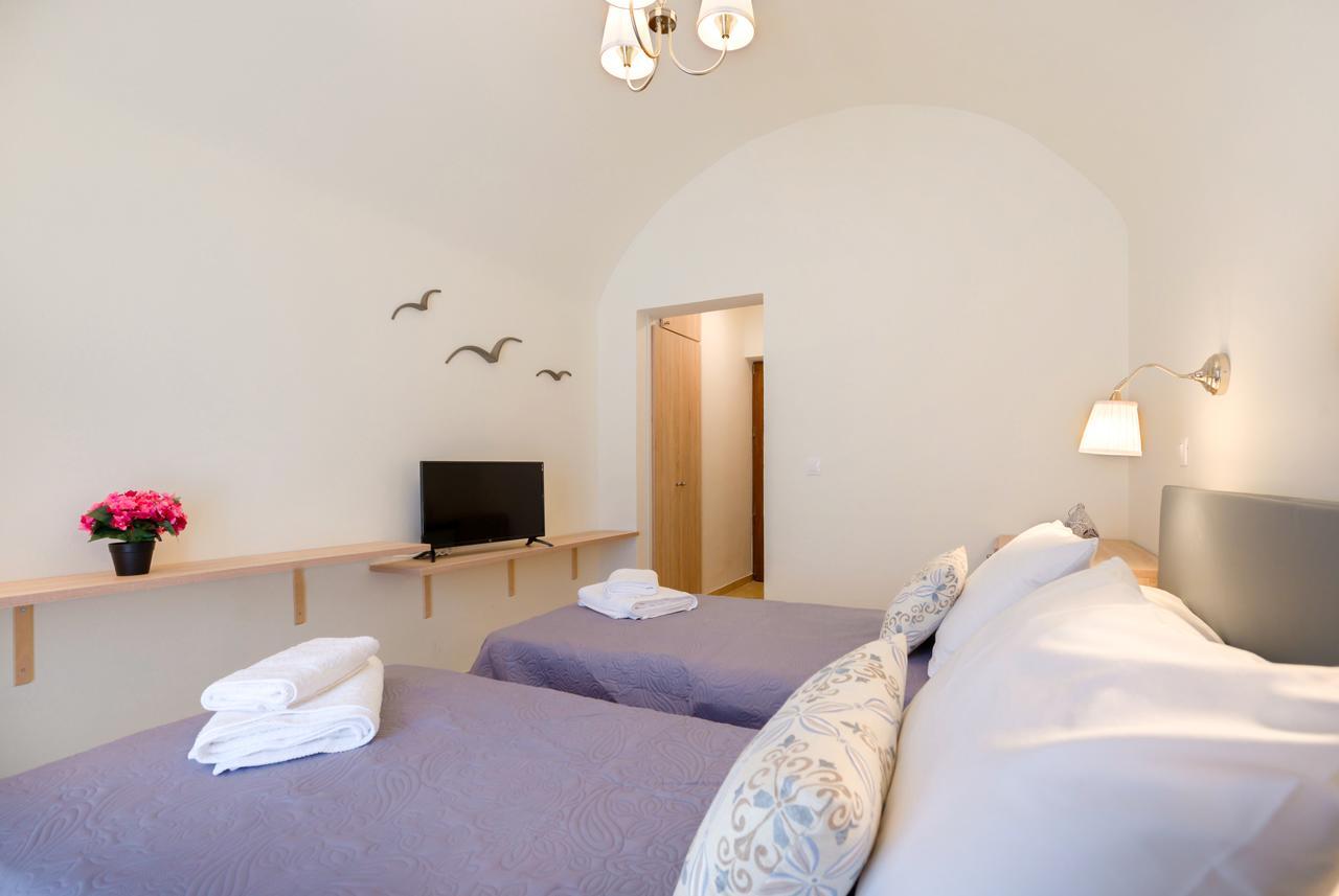 Alexander'S Great View Aparthotel Fira  Exterior foto